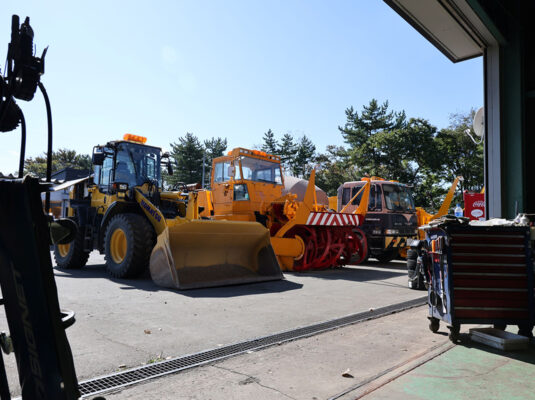 田村モータース株式会社：写真：機械①