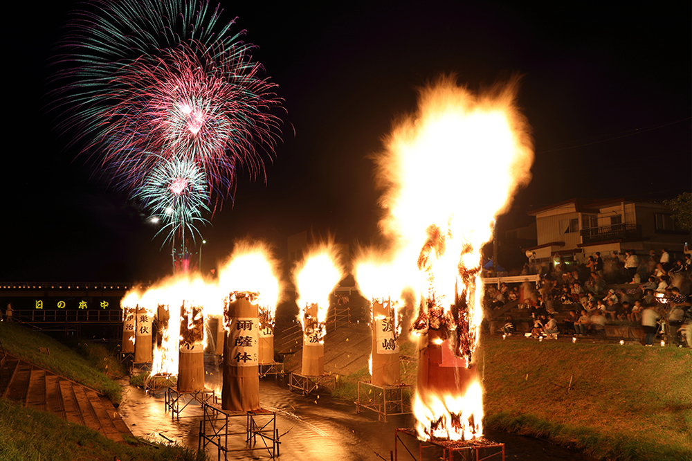 東北町:日の本中央まつり